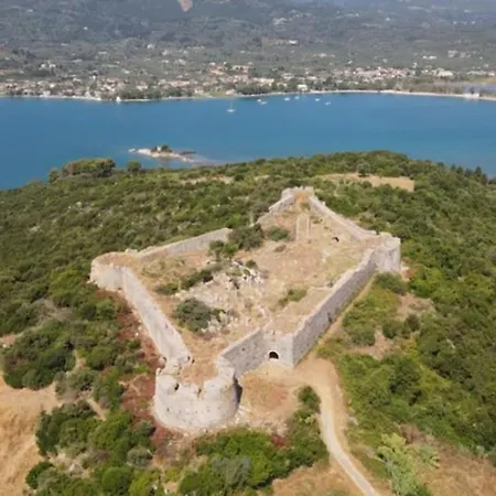 Lefkas *
